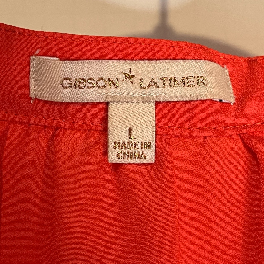 Gibson Latimer Red Blouse - Picture 3 of 5